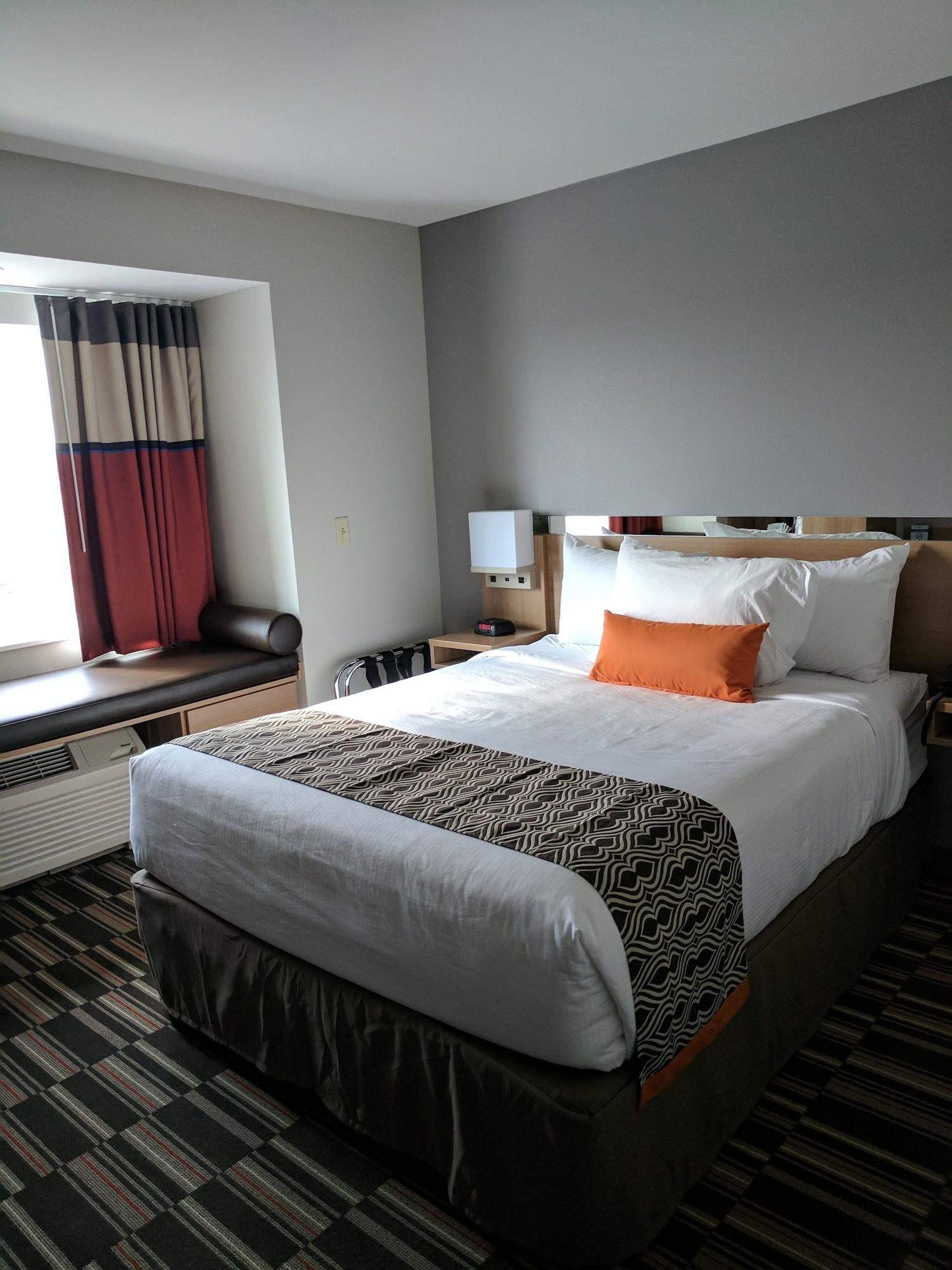 Microtel Inn & Suites By Wyndham Clarion Zewnętrze zdjęcie