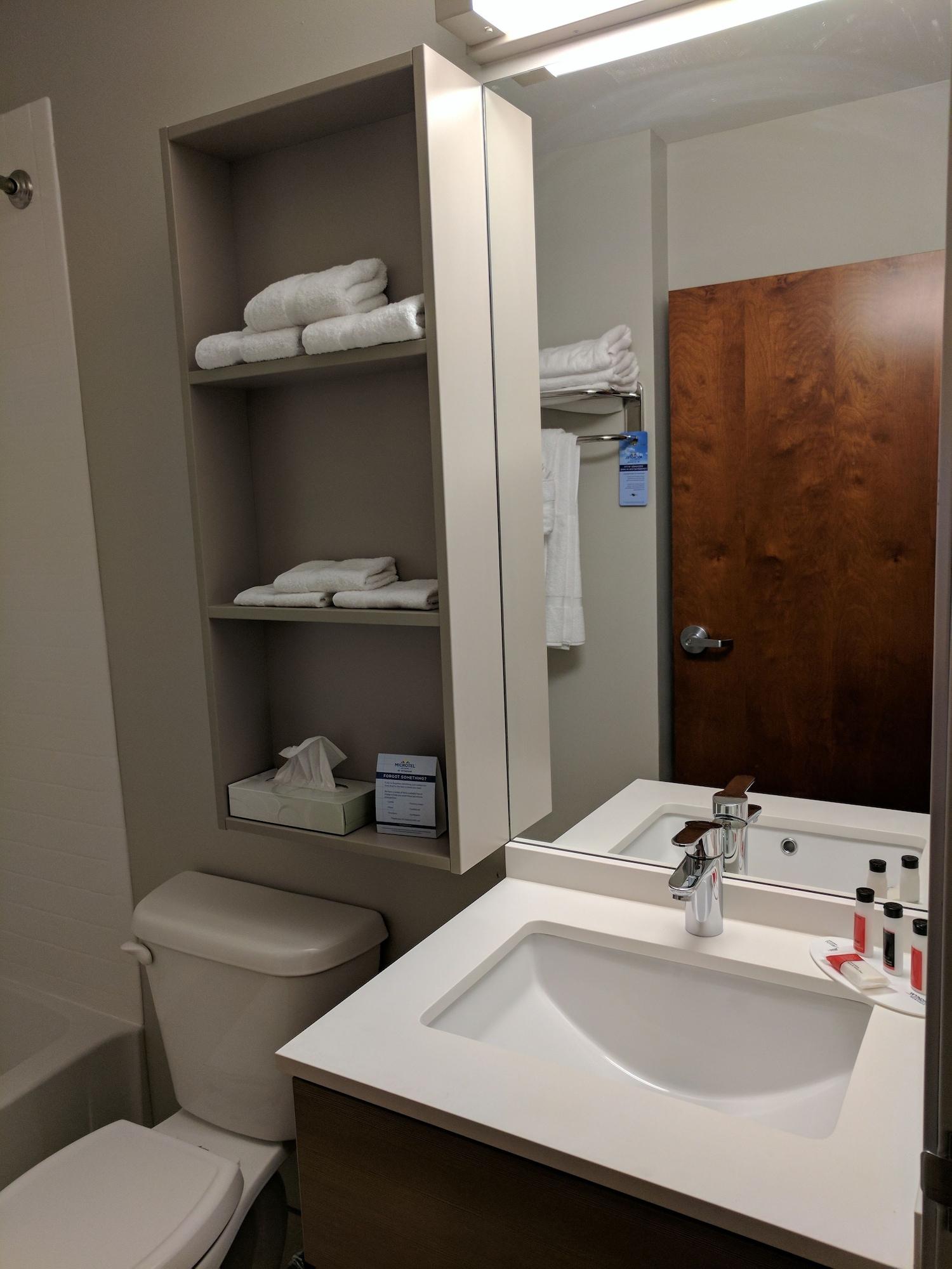Microtel Inn & Suites By Wyndham Clarion Zewnętrze zdjęcie