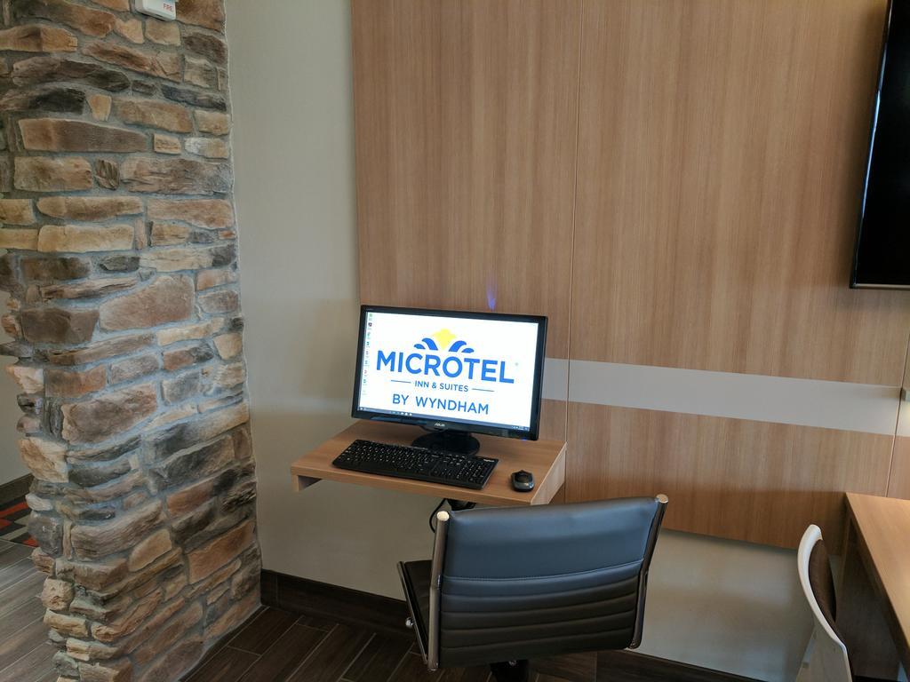 Microtel Inn & Suites By Wyndham Clarion Zewnętrze zdjęcie