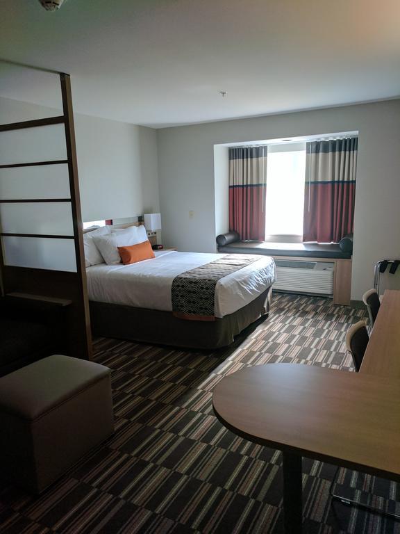 Microtel Inn & Suites By Wyndham Clarion Zewnętrze zdjęcie