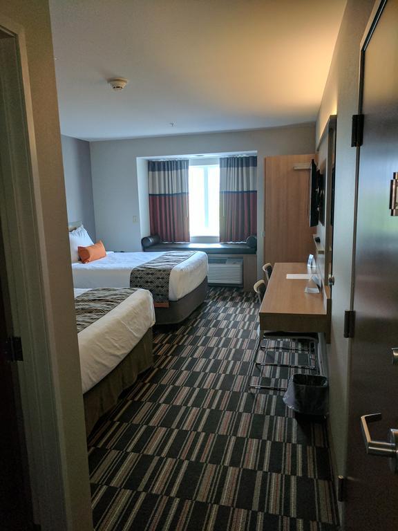 Microtel Inn & Suites By Wyndham Clarion Zewnętrze zdjęcie